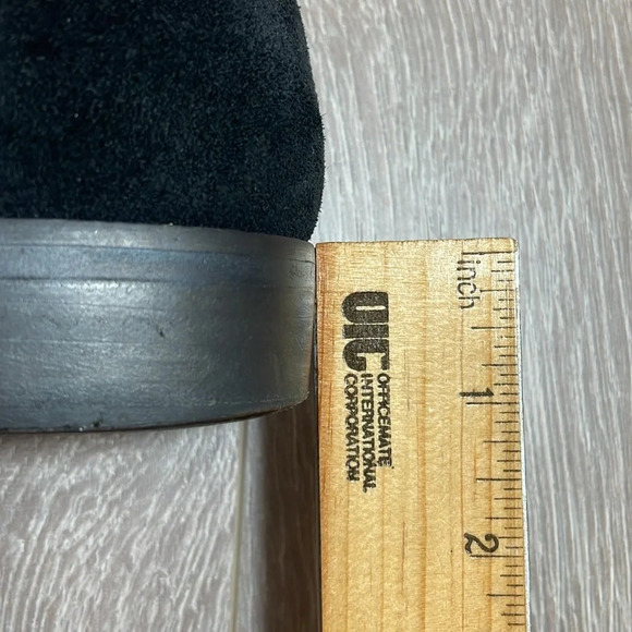 Toms Shaye Black Suede Low Ankle Bootie Loafers 11 - Picture 13 of 15